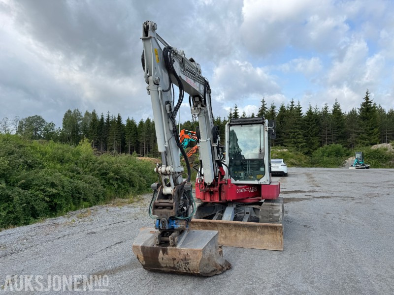 2018 Takeuchi TB280FR – 8,5-tonns gravemaskin med Side-to-Side Boom, tilt, sentralsmøring og 2 skuffer - מחפר: תמונה 3 2018 Takeuchi TB280FR – 8,5-tonns gravemaskin med Side-to-Side Boom, tilt, sentralsmøring og 2 skuffer - מחפר: תמונה 3