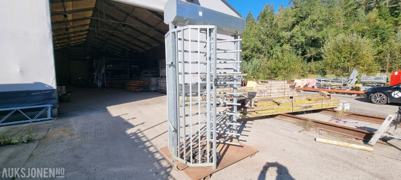 2019 Halsang personrondell med Infobric kortleser - ציוד בנייה: תמונה 2 2019 Halsang personrondell med Infobric kortleser - ציוד בנייה: תמונה 2