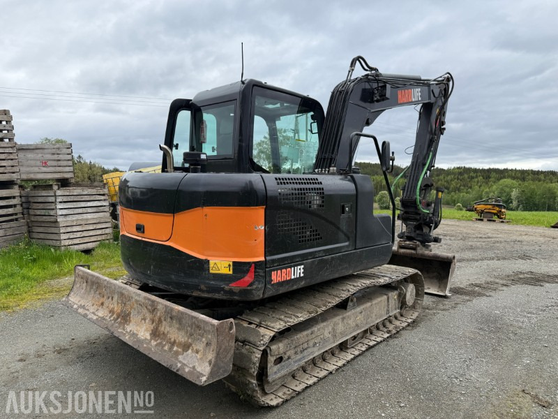 2019 Hardlife HE80 beltegraver med 882 timer! - Tiltrotator - 2 skuffer - מחפר: תמונה 3 2019 Hardlife HE80 beltegraver med 882 timer! - Tiltrotator - 2 skuffer - מחפר: תמונה 3