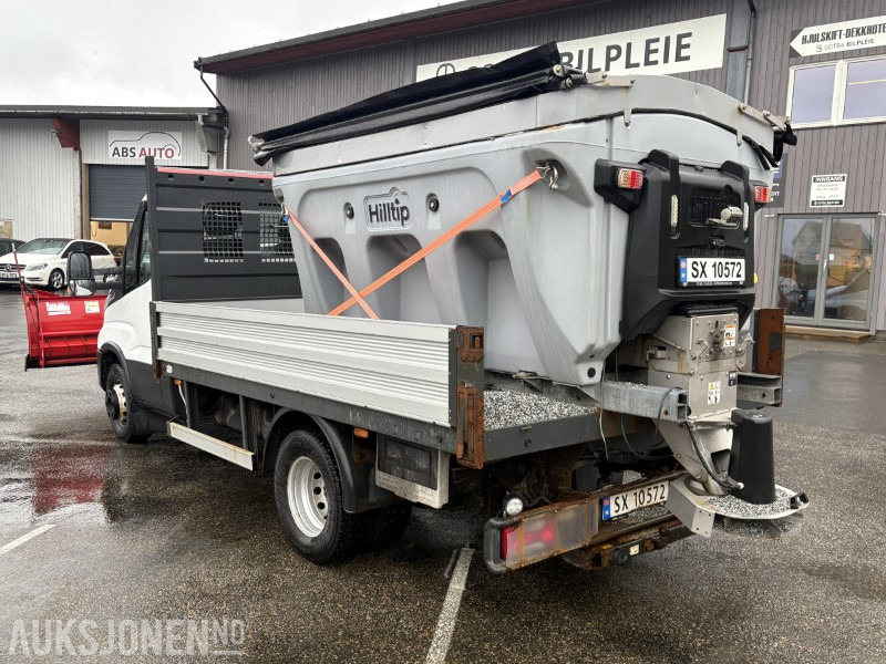 2019 Iveco Daily planbil m/ Hilltip IceStriker og Western Wide-Out brøyteplog - EU godkjent til 04.11.2026 - משאית צד נופל/ שטוחה: תמונה 4 2019 Iveco Daily planbil m/ Hilltip IceStriker og Western Wide-Out brøyteplog - EU godkjent til 04.11.2026 - משאית צד נופל/ שטוחה: תמונה 4