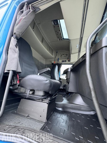 משאית הרמת וו 2019 Volvo FH 540 - 6x2 - Krokbil - Fjernstyrt Palfinger krokløftpåbygg med knekk på tårn - Nylig EU godkjent: תמונה 16