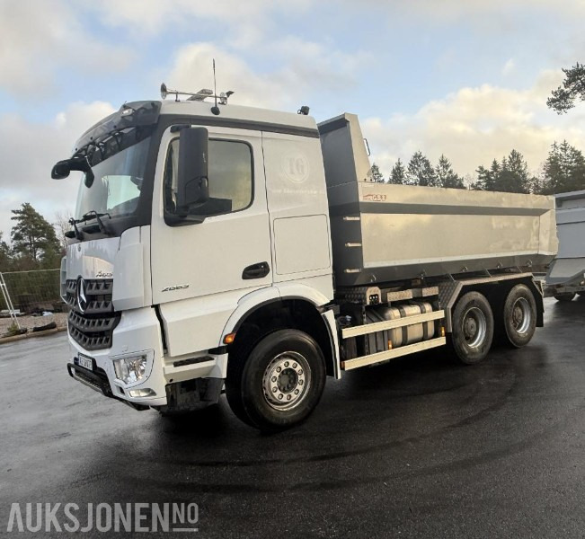 2020 Mercedes-Benz Arocs 2653 DUMPERBIL - GULLAVTALE - LAV KM. - מזהיר: תמונה 1 2020 Mercedes-Benz Arocs 2653 DUMPERBIL - GULLAVTALE - LAV KM. - מזהיר: תמונה 1