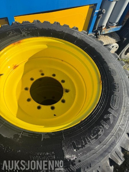 2020 Nokian tri dekk og felg Nokian tri - מכונה חקלאית: תמונה 4 2020 Nokian tri dekk og felg Nokian tri - מכונה חקלאית: תמונה 4