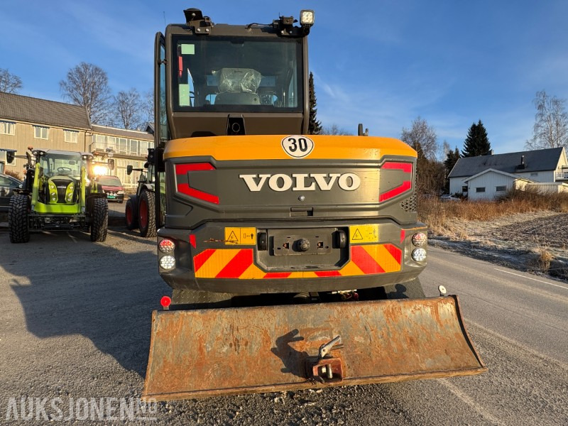 2020 Volvo EW60E HJULGRAVER MED TOLTROTATOR OG 2 SKUFFER - מחפר: תמונה 5 2020 Volvo EW60E HJULGRAVER MED TOLTROTATOR OG 2 SKUFFER - מחפר: תמונה 5