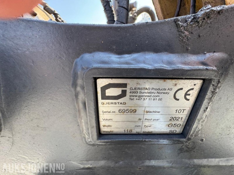 מחפר 2021 Cat 307.5 gravemaskin med tiltrotator og sentralsmøring / 2 stk skuffer / årskontrollert: תמונה 19