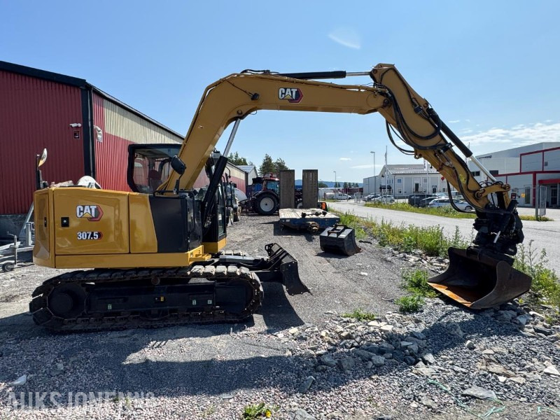 מחפר 2021 Cat 307.5 gravemaskin med tiltrotator og sentralsmøring / 2 stk skuffer / årskontrollert: תמונה 6
