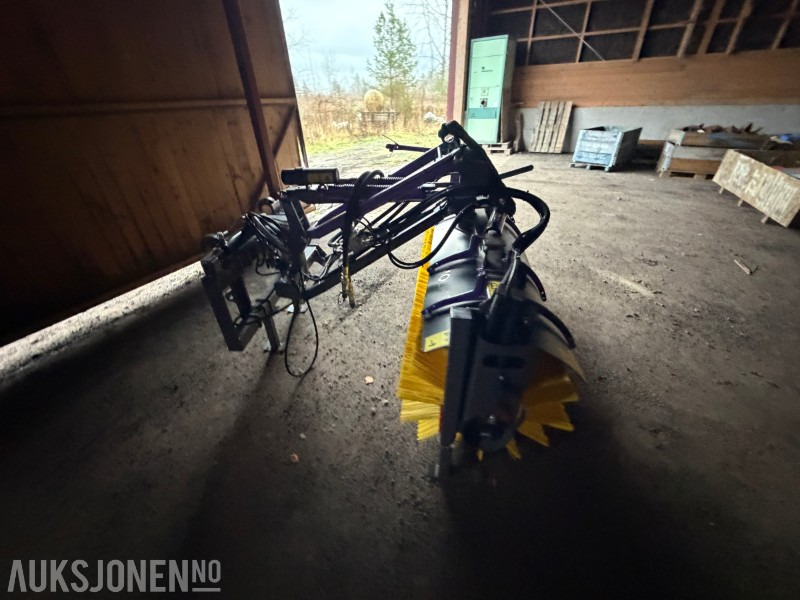 2024 Holms SL200 kost UBRUKT med styring - צרופה עבור מכונת בנייה: תמונה 5 2024 Holms SL200 kost UBRUKT med styring - צרופה עבור מכונת בנייה: תמונה 5