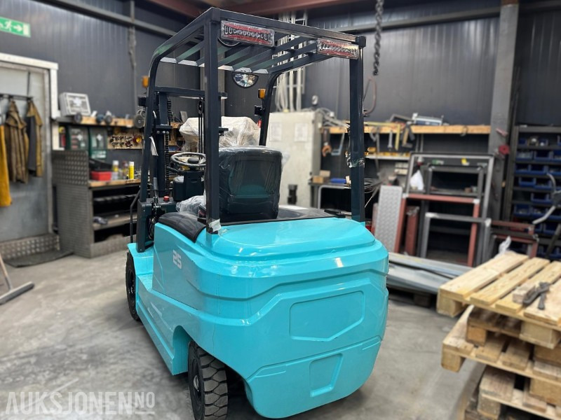 2025 Rippa R525D Elektrisk gaffeltruck, 2500kg, vedlikeholdsfrie batterier, display - ציוד לטיפול בחומרים: תמונה 4 2025 Rippa R525D Elektrisk gaffeltruck, 2500kg, vedlikeholdsfrie batterier, display - ציוד לטיפול בחומרים: תמונה 4