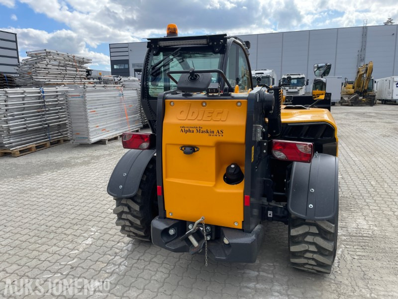 Dieci Apollo 26.6 Hyd pll gaffel skuffe og løftekrok - מפעיל טלסקופי: תמונה 4 Dieci Apollo 26.6 Hyd pll gaffel skuffe og løftekrok - מפעיל טלסקופי: תמונה 4
