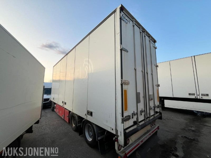 Ekeri L-3 skaphenger 2004 – 3-akslet, 20 240 kg nyttelast - קרון נגרר: תמונה 2 Ekeri L-3 skaphenger 2004 – 3-akslet, 20 240 kg nyttelast - קרון נגרר: תמונה 2