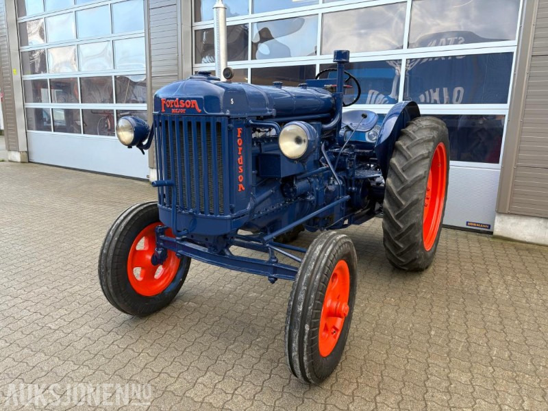 Ford Fordson-Stegamajor E27N - טרקטור חקלאי: תמונה 1 Ford Fordson-Stegamajor E27N - טרקטור חקלאי: תמונה 1