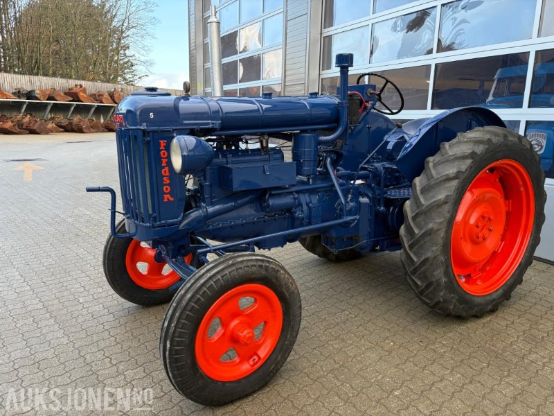 Ford Fordson-Stegamajor E27N - טרקטור חקלאי: תמונה 2 Ford Fordson-Stegamajor E27N - טרקטור חקלאי: תמונה 2