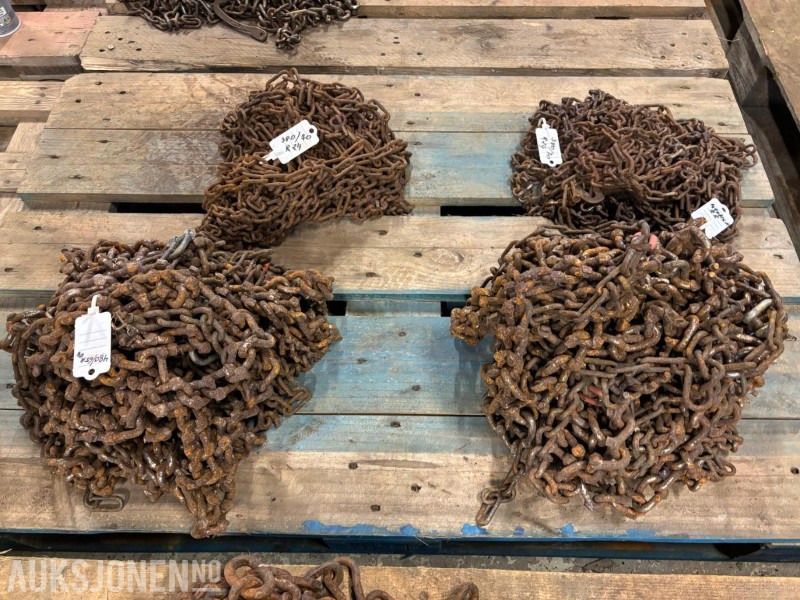 Kjettingsett 2stk 480/65 R28 - מכונה חקלאית: תמונה 2 Kjettingsett 2stk 480/65 R28 - מכונה חקלאית: תמונה 2