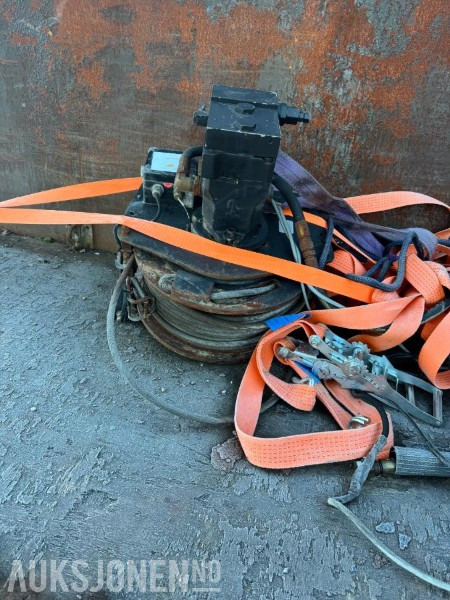 Kranbil Vinsj - ingen minstepris - עגורן: תמונה 2 Kranbil Vinsj - ingen minstepris - עגורן: תמונה 2