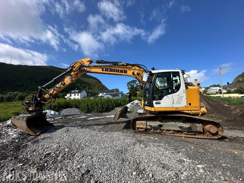Liebherr R914 STD Compact Litronic Beltegraver - 2932 Timer - Sentralsmøring - Novatron 3D GPS - 4 Skuffer - מחפר: תמונה 2 Liebherr R914 STD Compact Litronic Beltegraver - 2932 Timer - Sentralsmøring - Novatron 3D GPS - 4 Skuffer - מחפר: תמונה 2