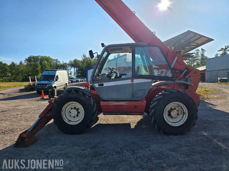 Manitou 1337 Teleskoplaster - Hydrailiske pallegafler - mannskapsvogn - Jibb - Pallegafler - skuff - מפעיל טלסקופי: תמונה 3 Manitou 1337 Teleskoplaster - Hydrailiske pallegafler - mannskapsvogn - Jibb - Pallegafler - skuff - מפעיל טלסקופי: תמונה 3