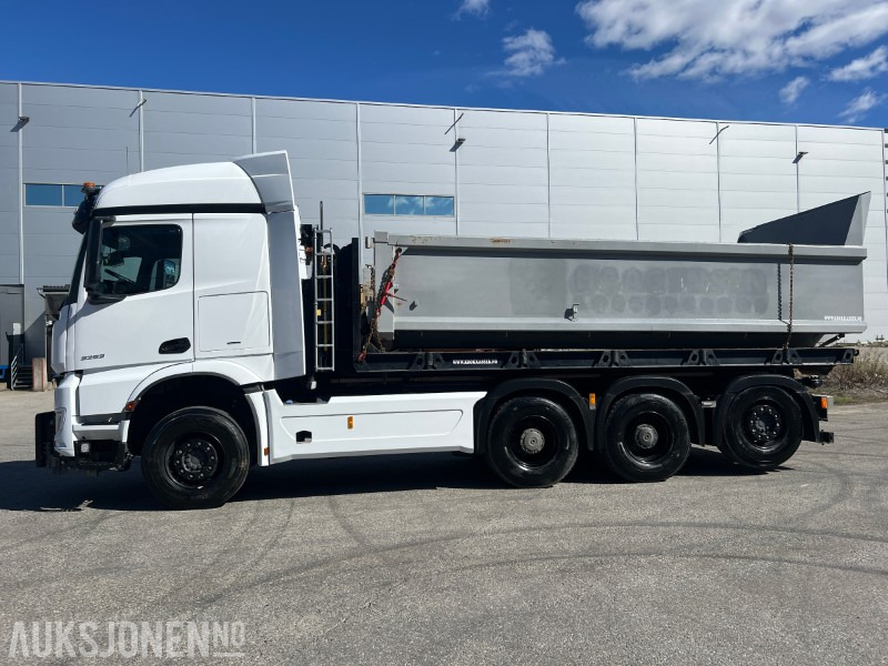 Mercedes-Benz Arocs 3253 Tridem krokbil brøyte rigget - משאית הרמת וו: תמונה 3 Mercedes-Benz Arocs 3253 Tridem krokbil brøyte rigget - משאית הרמת וו: תמונה 3