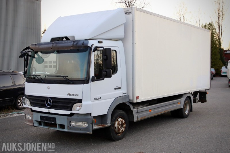 Mercedes-Benz Atego 1024 skapbil med løftelem – 6.2L / 238 hk – EU-godkjent til 20.10.2026 - משאית תיבה: תמונה 1 Mercedes-Benz Atego 1024 skapbil med løftelem – 6.2L / 238 hk – EU-godkjent til 20.10.2026 - משאית תיבה: תמונה 1