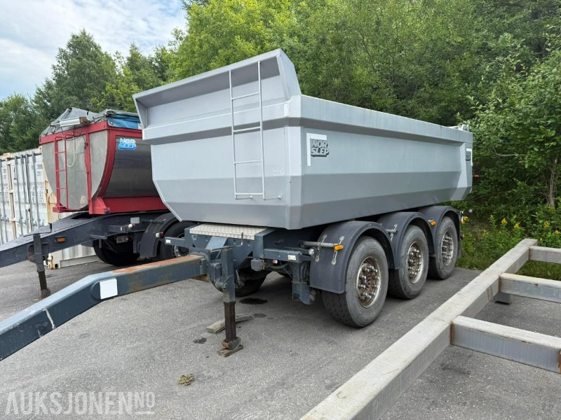 Nor Slep PHV-24TH trippelkjerre-Utrekkbart drag-vekt-boggieløft-sving - קרון נגרר: תמונה 1 Nor Slep PHV-24TH trippelkjerre-Utrekkbart drag-vekt-boggieløft-sving - קרון נגרר: תמונה 1