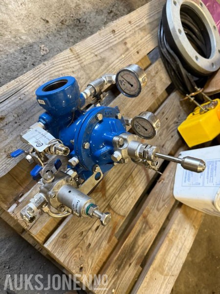 Ny/ubrukt VA del m/flere manometer - ציוד בנייה: תמונה 3 Ny/ubrukt VA del m/flere manometer - ציוד בנייה: תמונה 3