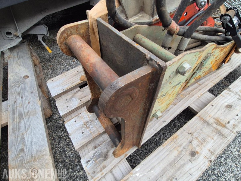 Pigghammer 120kg, S40 - צרופה עבור מכונת בנייה: תמונה 2 Pigghammer 120kg, S40 - צרופה עבור מכונת בנייה: תמונה 2