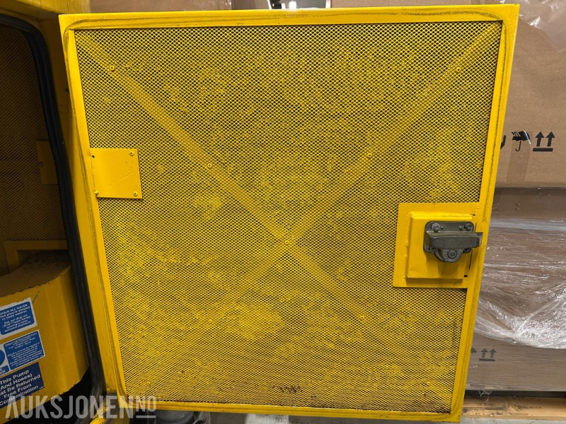 Selwood S100 dieselaggregat – 2006 – 8322 timer - støydempet kapsling - ציוד בנייה: תמונה 4 Selwood S100 dieselaggregat – 2006 – 8322 timer - støydempet kapsling - ציוד בנייה: תמונה 4