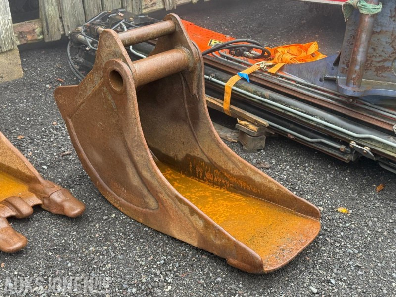 Smalskuffe med S60 feste - צרופה עבור מכונת בנייה: תמונה 1 Smalskuffe med S60 feste - צרופה עבור מכונת בנייה: תמונה 1