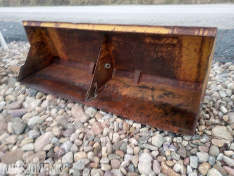 Snøskuffe - מכונה חקלאית: תמונה 4 Snøskuffe - מכונה חקלאית: תמונה 4