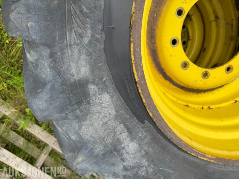 מכונה חקלאית Traktor hjul - dekk Komplett hjulsett Michelin 650/60R38 og 540/60R28: תמונה 12