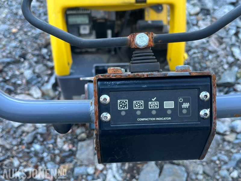 Vibroplate/hoppetusse Atlas LG400 - רולר: תמונה 5 Vibroplate/hoppetusse Atlas LG400 - רולר: תמונה 5