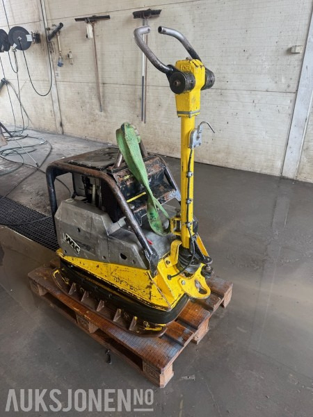 Wacker Vibroplate - רולר: תמונה 3 Wacker Vibroplate - רולר: תמונה 3