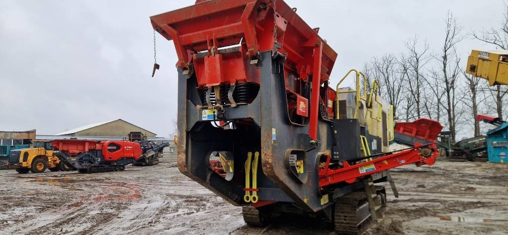 Sandvik QJ 241 - מגרסה ניידת: תמונה 4 Sandvik QJ 241 - מגרסה ניידת: תמונה 4