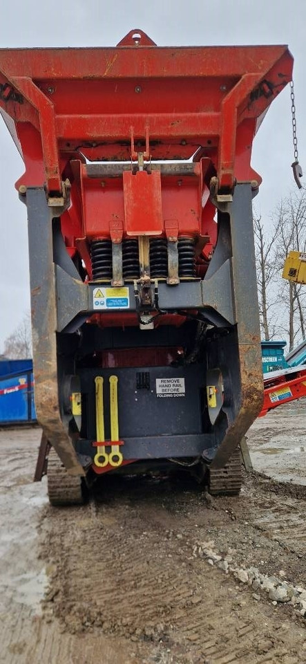 Sandvik QJ 241 - מגרסה ניידת: תמונה 3 Sandvik QJ 241 - מגרסה ניידת: תמונה 3