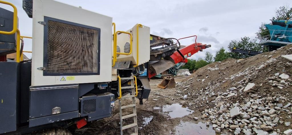 מגרסה ניידת Sandvik QJ 241: תמונה 7