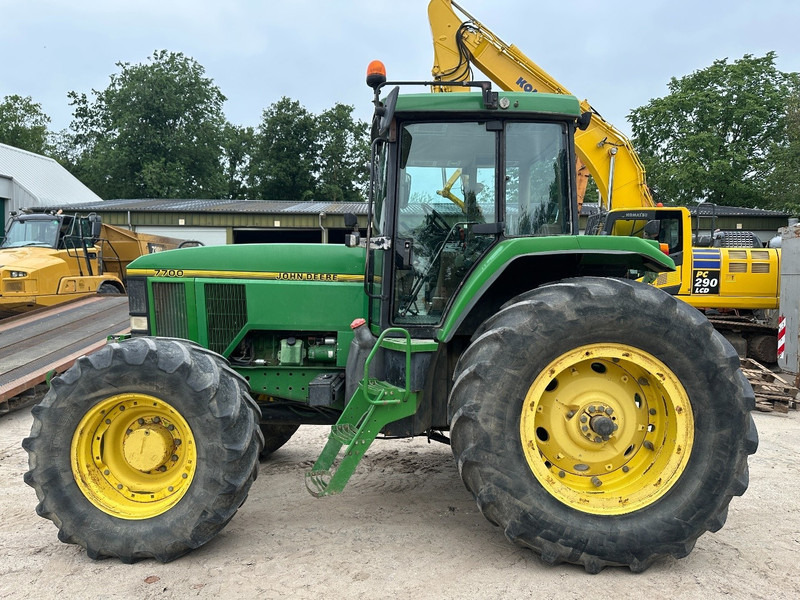 John Deere 7700 PowerQuad - Front linkage - טרקטור חקלאי: תמונה 3 John Deere 7700 PowerQuad - Front linkage - טרקטור חקלאי: תמונה 3