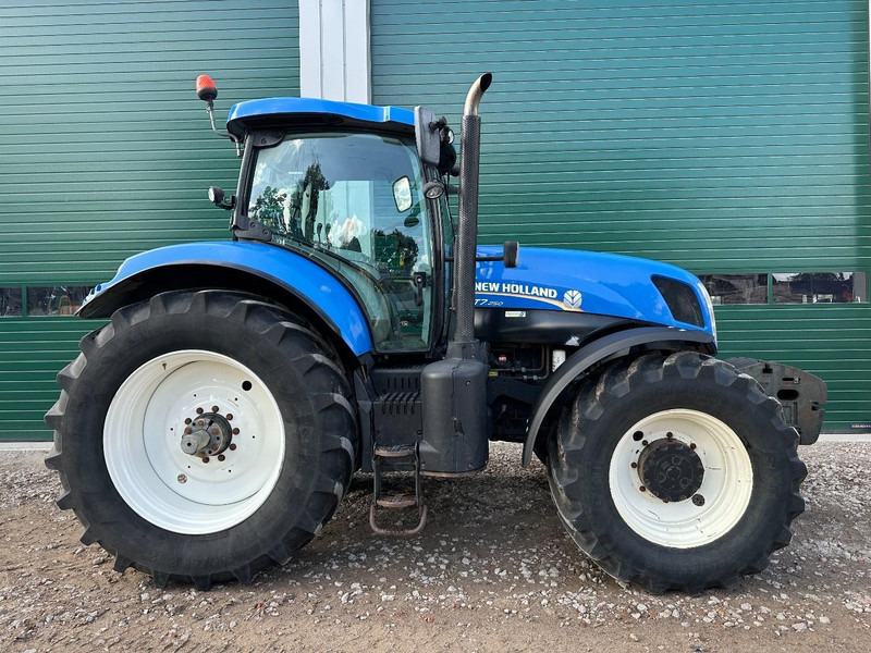 New Holland T7.250 Power Command - טרקטור חקלאי: תמונה 4 New Holland T7.250 Power Command - טרקטור חקלאי: תמונה 4