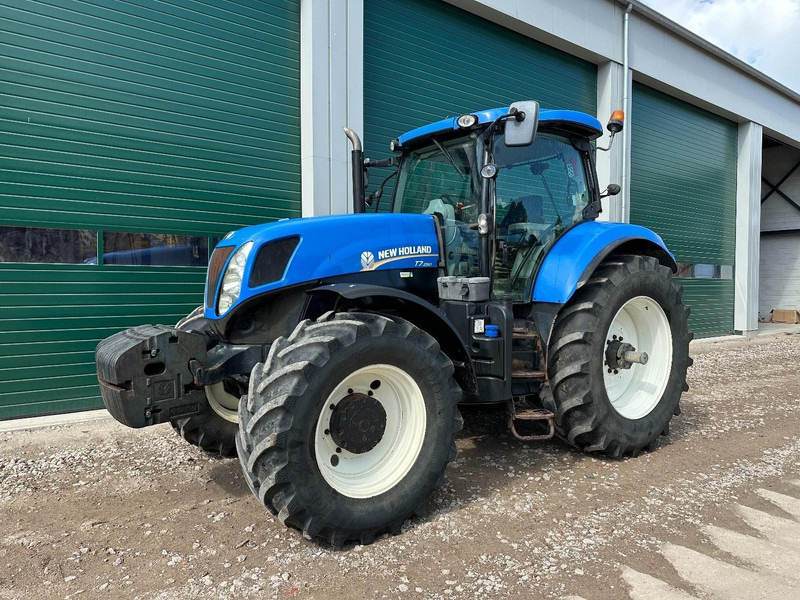 New Holland T7.250 Power Command - טרקטור חקלאי: תמונה 1 New Holland T7.250 Power Command - טרקטור חקלאי: תמונה 1