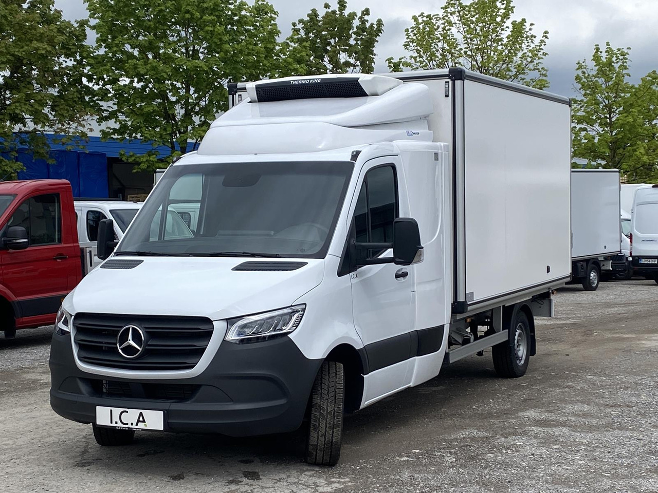 MERCEDES BENZ SPRINTER 317 CDI | DOPPELREGIME TIEFKÜHLKOFFER + BACKSLEEPER - כלי רכב מסחרי לקירור: תמונה 5 MERCEDES BENZ SPRINTER 317 CDI | DOPPELREGIME TIEFKÜHLKOFFER + BACKSLEEPER - כלי רכב מסחרי לקירור: תמונה 5