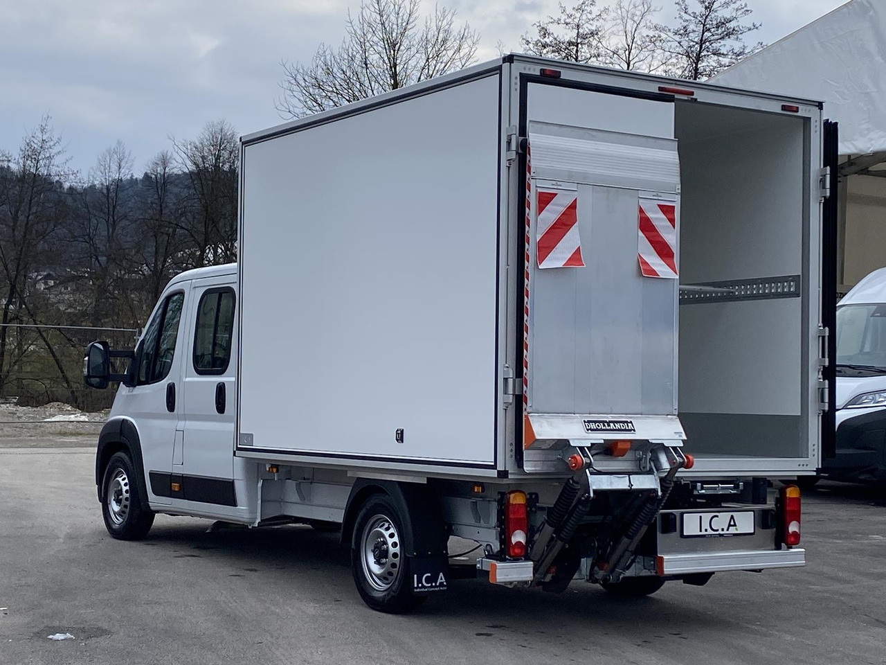 OPEL MOVANO 1+6 DOKA 140PS | KÜHLKOFFER + LADERAMPE - כלי רכב מסחרי לקירור: תמונה 1 OPEL MOVANO 1+6 DOKA 140PS | KÜHLKOFFER + LADERAMPE - כלי רכב מסחרי לקירור: תמונה 1
