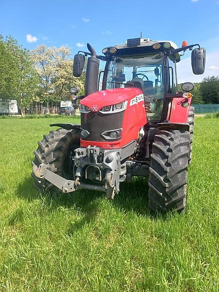 Massey Ferguson MF 6714 S Dyna-VT - טרקטור חקלאי: תמונה 2 Massey Ferguson MF 6714 S Dyna-VT - טרקטור חקלאי: תמונה 2
