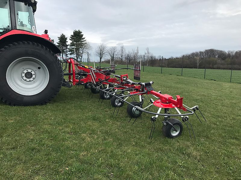 Massey Ferguson MF TD 868 DN / FELLA SANOS 8608 DN - גורף/ מגרפה: תמונה 4 Massey Ferguson MF TD 868 DN / FELLA SANOS 8608 DN - גורף/ מגרפה: תמונה 4