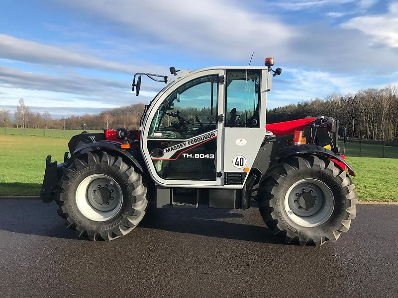 Massey Ferguson MF TH 8043 Exclusive - מפעיל טלסקופי: תמונה 1 Massey Ferguson MF TH 8043 Exclusive - מפעיל טלסקופי: תמונה 1