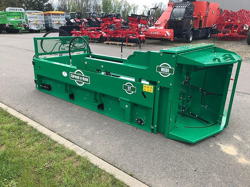 Spread-a-Bale Ballenauflöser MIDI ST 100 - ציוד חציר ומספוא: תמונה 1 Spread-a-Bale Ballenauflöser MIDI ST 100 - ציוד חציר ומספוא: תמונה 1
