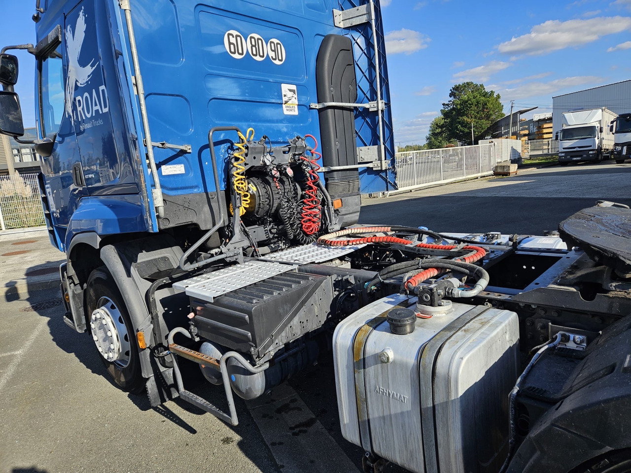 Renault p460 dxi lander - יחידת טרקטור: תמונה 4 Renault p460 dxi lander - יחידת טרקטור: תמונה 4