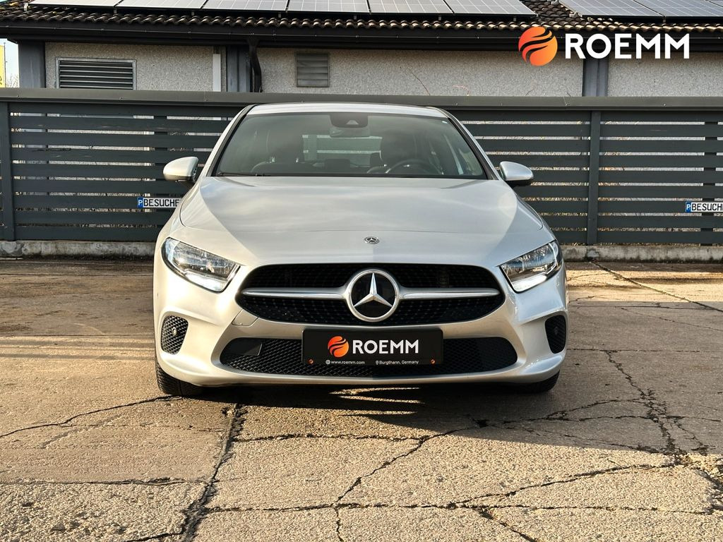 Mercedes-Benz A -Klasse A 200*Tacho Digital*Spurhalteassistent - סדאן: תמונה 2 Mercedes-Benz A -Klasse A 200*Tacho Digital*Spurhalteassistent - סדאן: תמונה 2