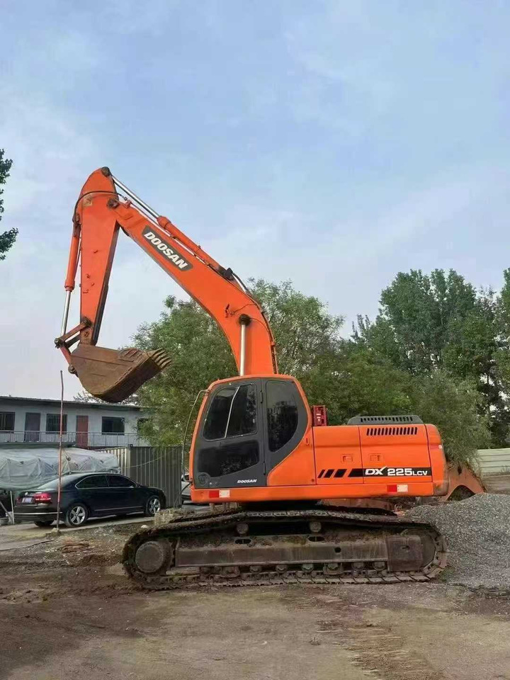 Doosan Used Excavator 225 DX225 DX300 DH150 DX300 DX420 DX520 for Sale - מחפר סורק: תמונה 2 Doosan Used Excavator 225 DX225 DX300 DH150 DX300 DX420 DX520 for Sale - מחפר סורק: תמונה 2