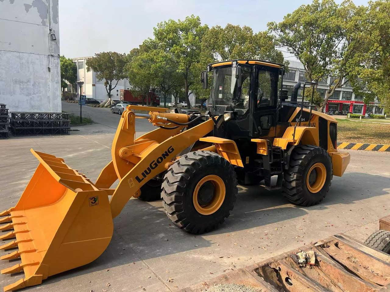 Liugong CLG856H Used Wheel Loader - מעמיס גלגלים: תמונה 2 Liugong CLG856H Used Wheel Loader - מעמיס גלגלים: תמונה 2