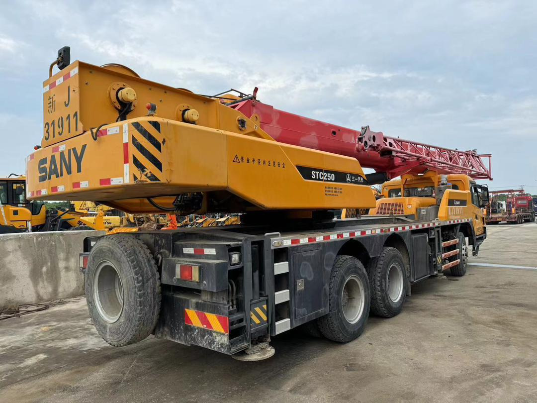 עגורן נייד Sany Used Truck Crane 25 Ton with Excellent Work Performance and 1 year Warrenty: תמונה 9
