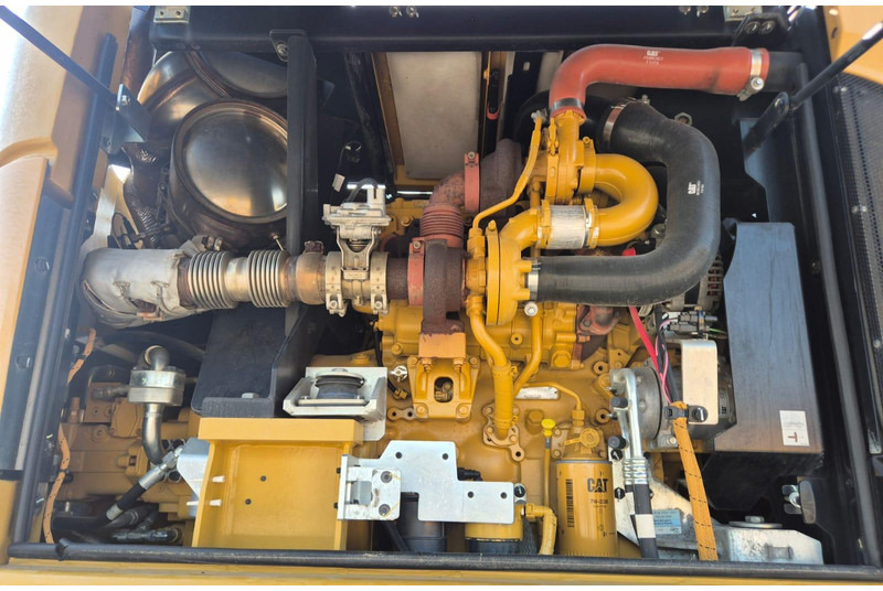 מחפר גלגלים Caterpillar M315F: תמונה 14