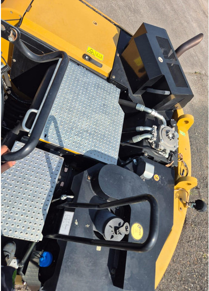 מחפר גלגלים Caterpillar M315F: תמונה 13